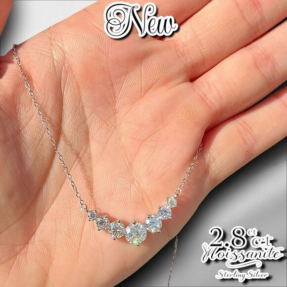 New 2.8ct Moissanite Sterling Silver Necklace with GRA and Certificate - Picture 3 of 7